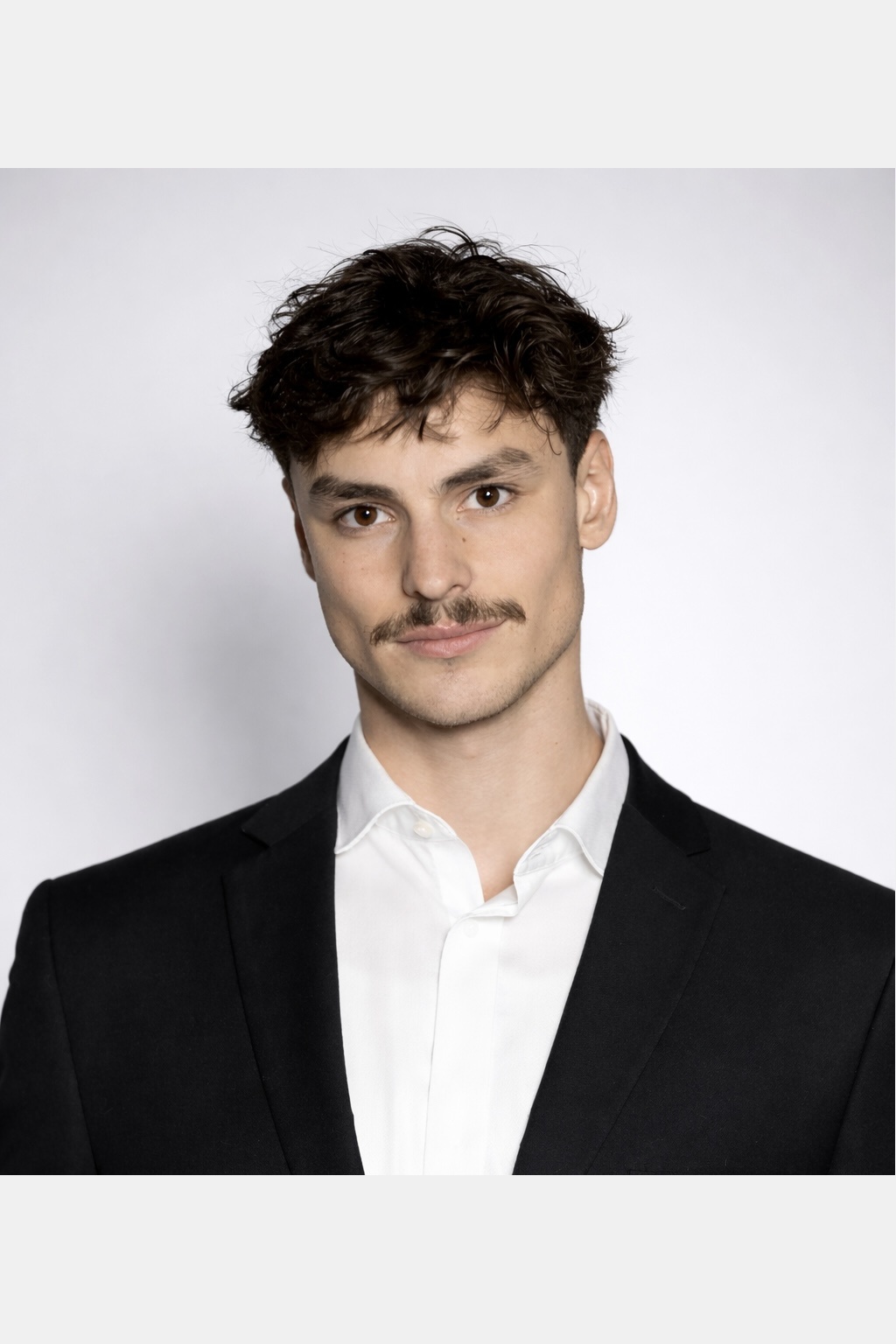 Grady Evans — President, Vizzion Studios